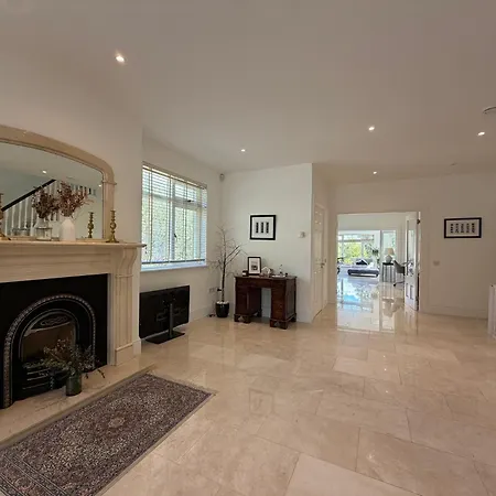 Holiday home Luxury 4bdr Retreat With Garden And Workspace Malahide