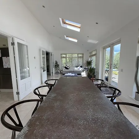 Luxury 4bdr Retreat With Garden And Workspace * Malahide