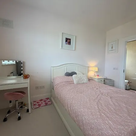 Holiday home Luxury 4bdr Retreat With Garden And Workspace Malahide